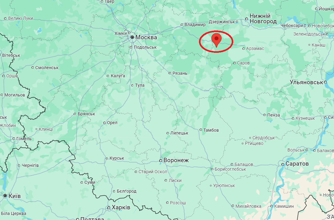 В РФ говорят о взрывах и &quot;прилетах&quot; в районе авиабазы, где базируются МиГ-31К